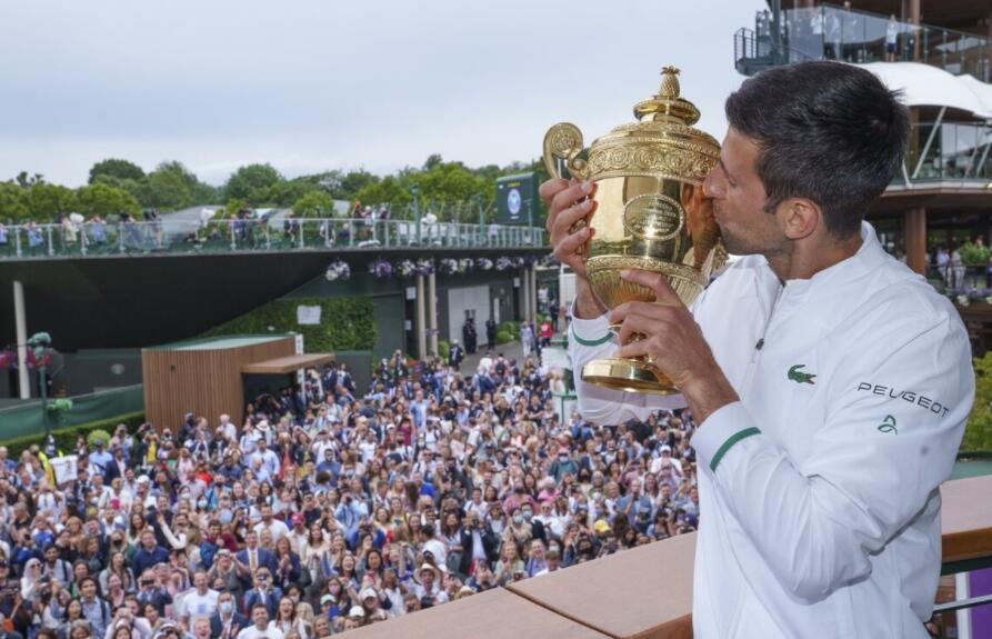 关于费德勒在老鹰比赛中突破纪录，势不可挡引发热议！的信息
