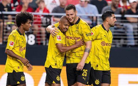 东契奇在MAD比赛中出色防守，比分优势明显引发热议！